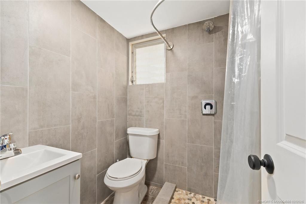 530 SW Manor Drive, Stuart, FL 34994 Photo