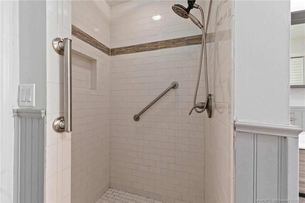 530 SW Manor Drive, Stuart, FL 34994 Photo