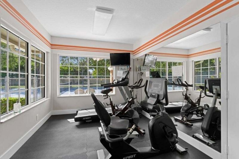 600 Executive Center Drive, Unit 111, West Palm Beach, FL 33401 Photo