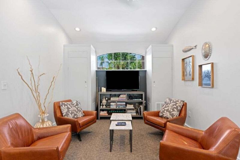 600 Executive Center Drive, Unit 111, West Palm Beach, FL 33401 Photo