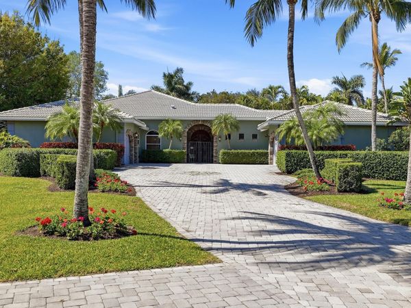 8634 Sawpine Road, Delray Beach, FL 33446