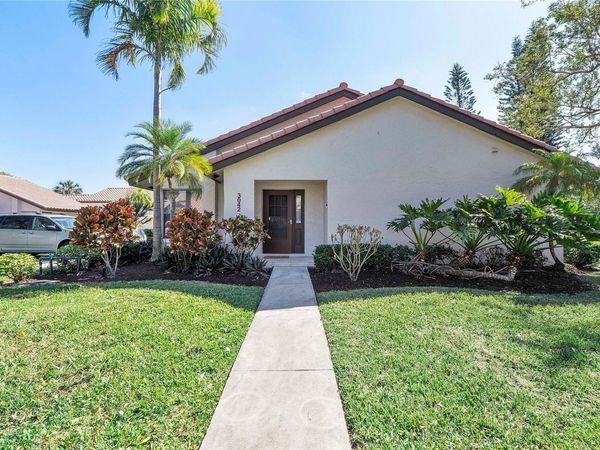 3042 Deer Creek Lake Shore Dr, Unit 3042, Deerfield Beach, FL 33442