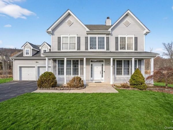 5 Oldwyck Crescent, Highland Mills, NY 10930