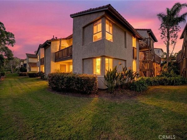 18 Corniche Dr., Unit B, Dana Point, CA 92629