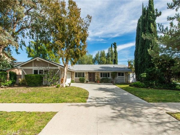 8050 Bobbyboyar, West Hills, CA 91304