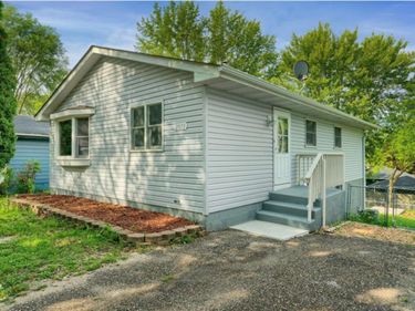 2079 3rd Street N, North Saint Paul, MN 55109