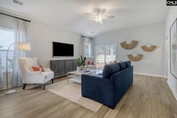 6028 Edgemont Court photo 4