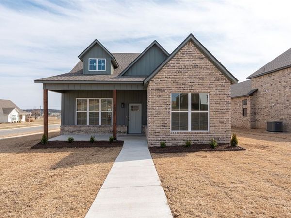 6801 Fir Street , Fort Smith, AR 72916