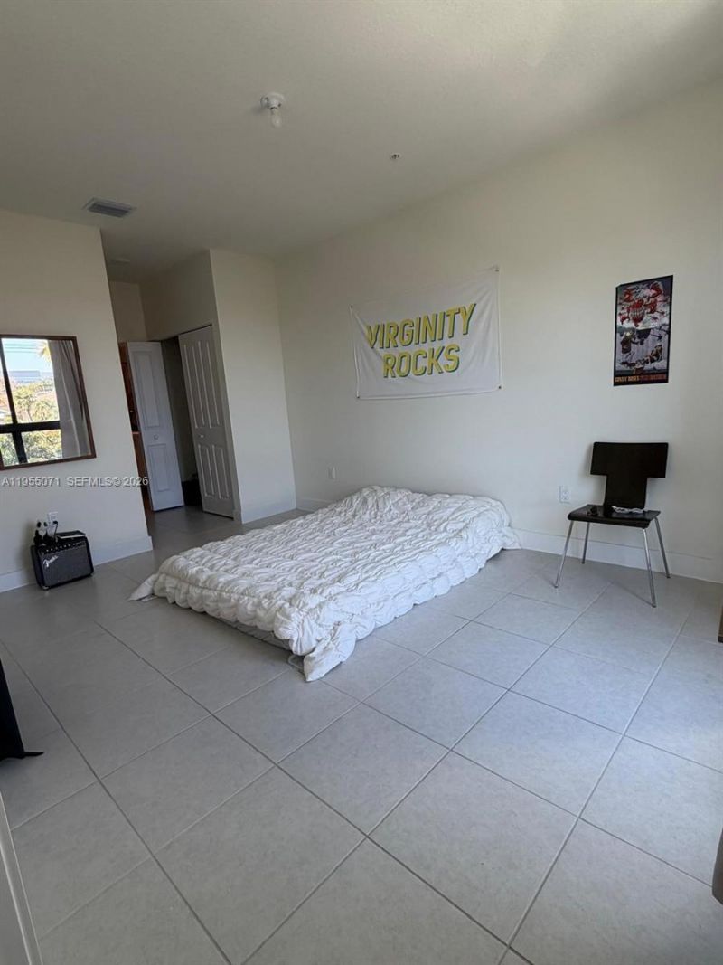 8001 NW 41st St , Unit F-310, Doral, FL 33166 Photo