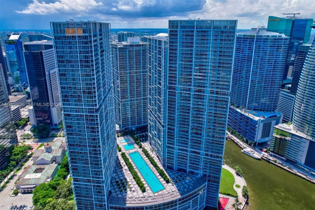 495 Brickell Avenue, Unit 2201, Miami, FL 33131 Photo