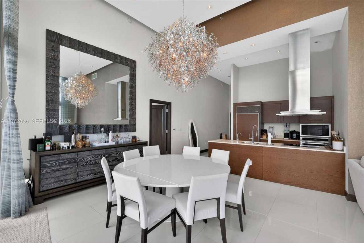 495 Brickell Avenue, Unit 2201, Miami, FL 33131 Photo