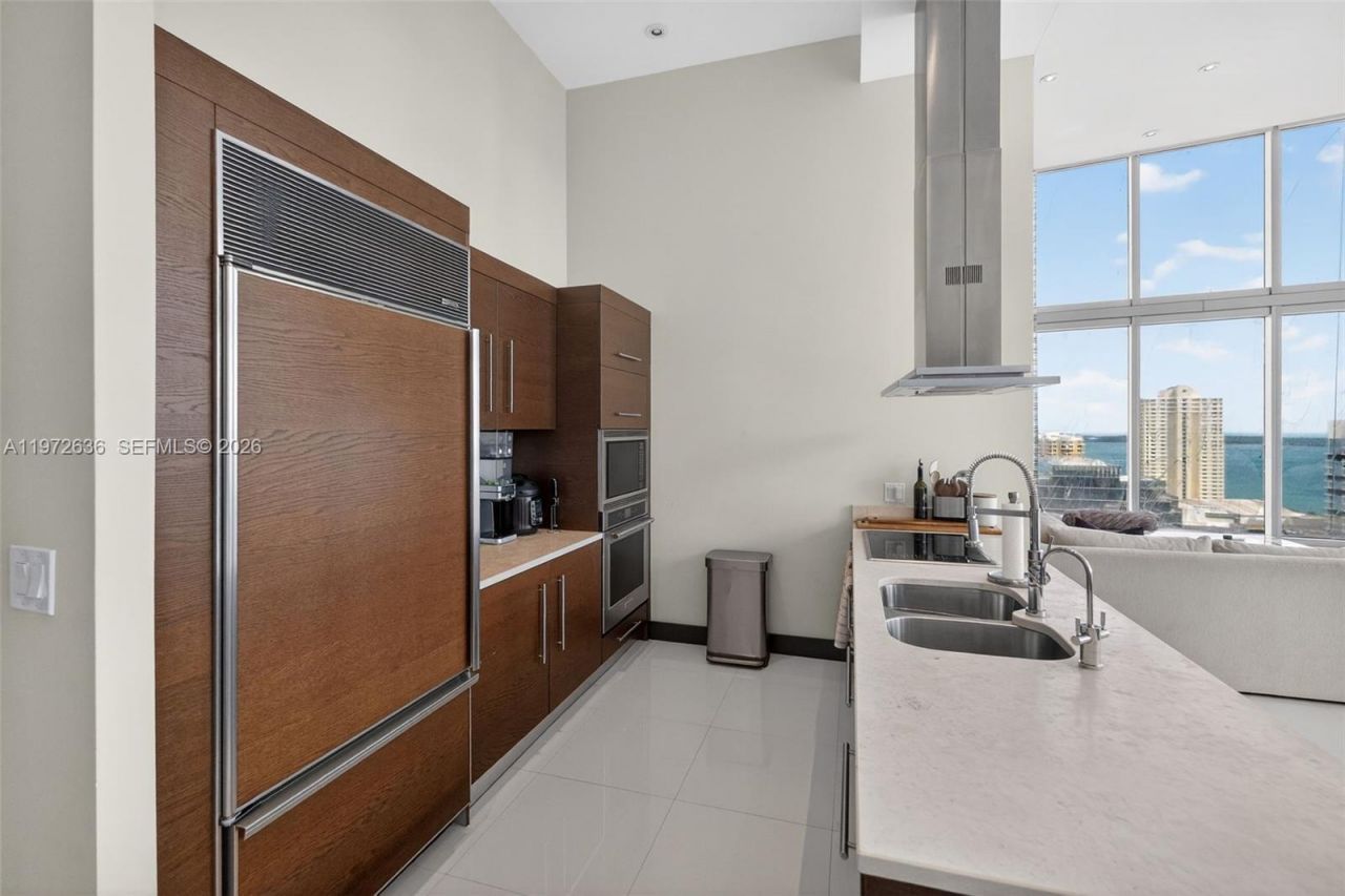 495 Brickell Avenue, Unit 2201, Miami, FL 33131 Photo