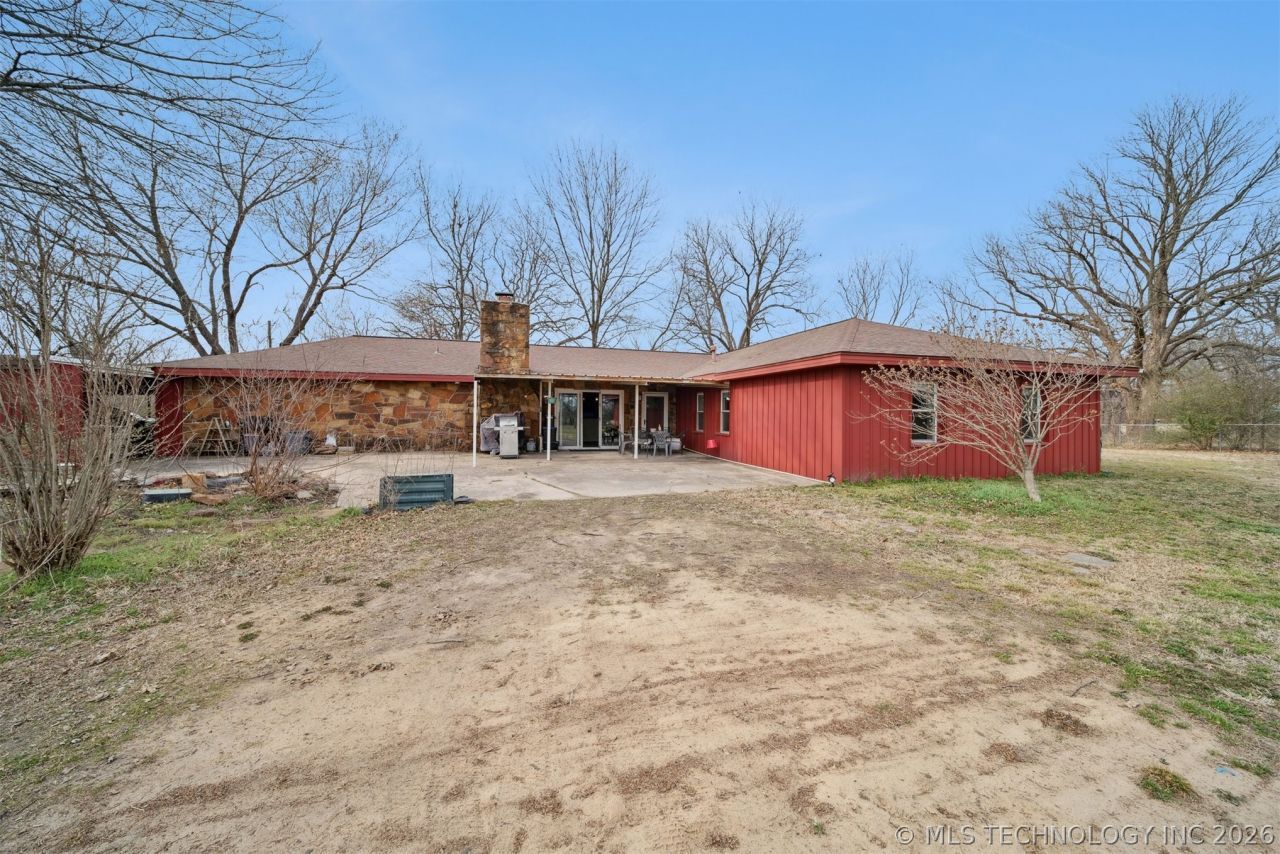 20807 River Bend Drive, Claremore, OK 74019 Main Photo