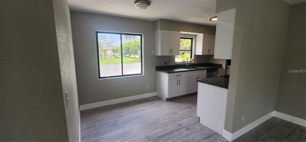 541 E Virginia Avenue, Punta Gorda, FL 33950 Photo