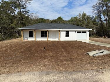 13 BAY TRACK , OCKLAWAHA, FL 32179