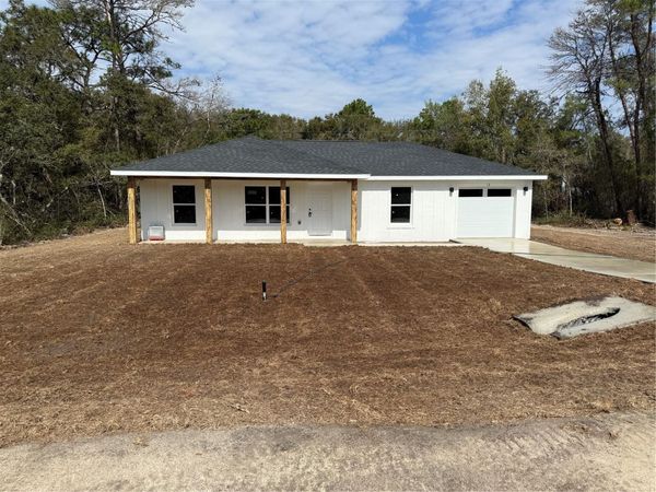 13 BAY TRACK , OCKLAWAHA, FL 32179