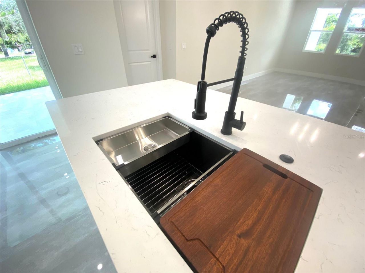 703 Aston-martin Drive , Sebring, FL 33872 Photo