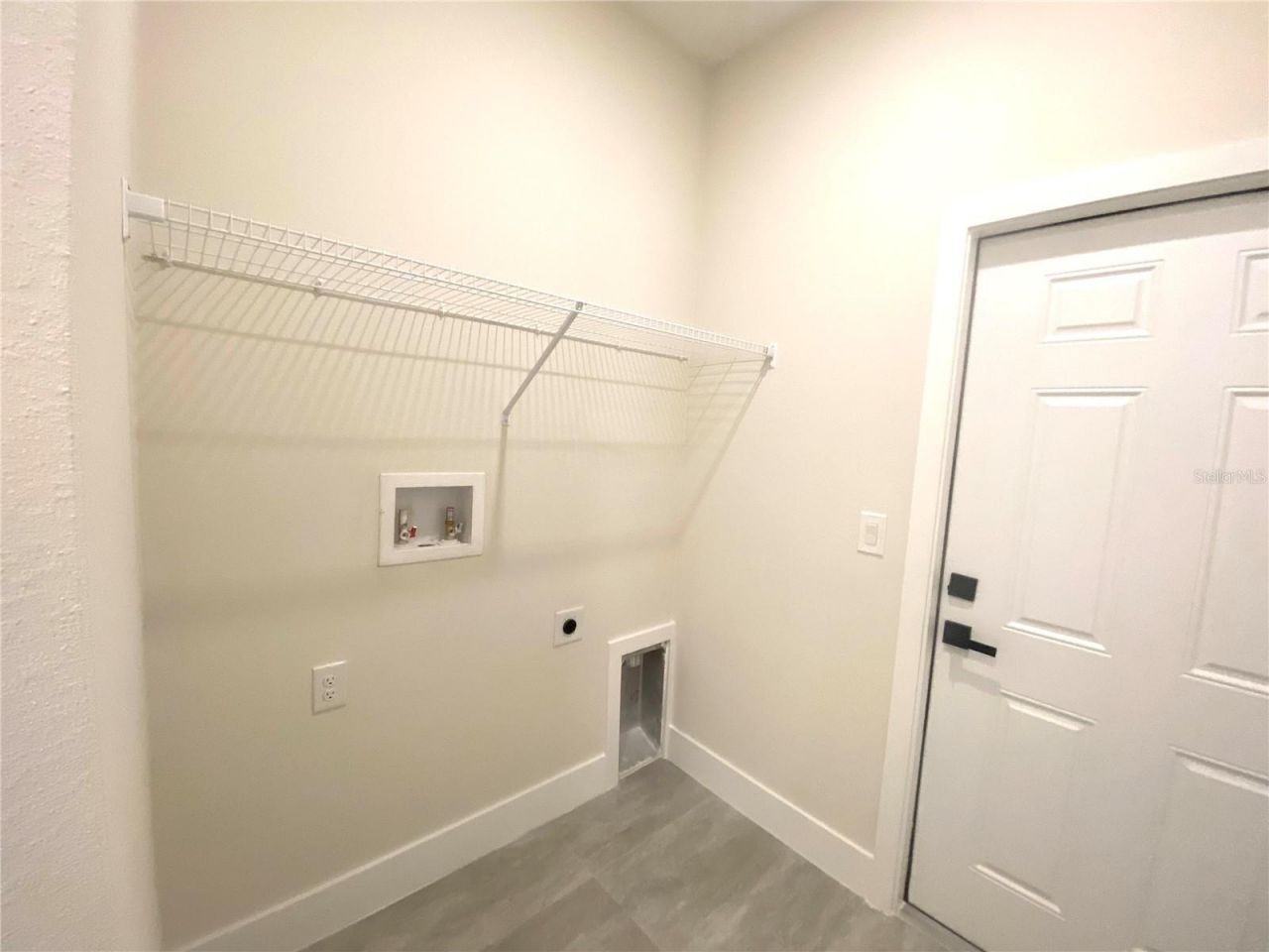 703 Aston-martin Drive , Sebring, FL 33872 Photo