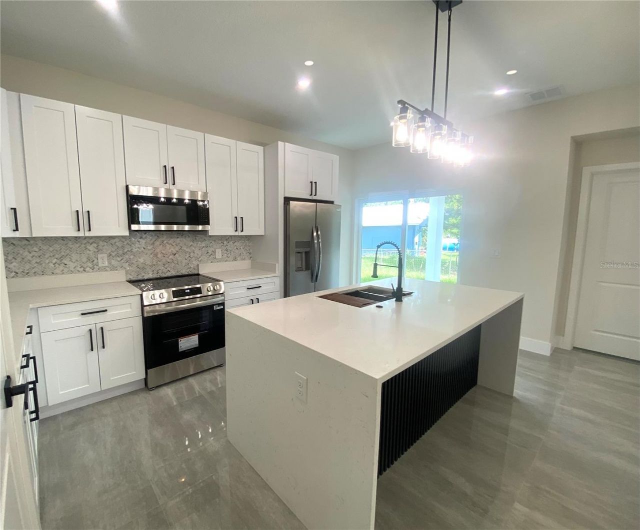 703 Aston-martin Drive , Sebring, FL 33872 Photo