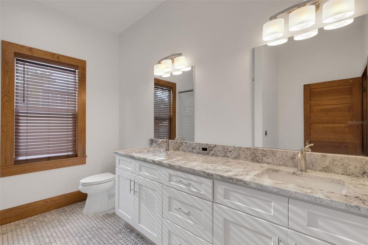 711 E Lime Street , Lakeland, FL 33801 Photo