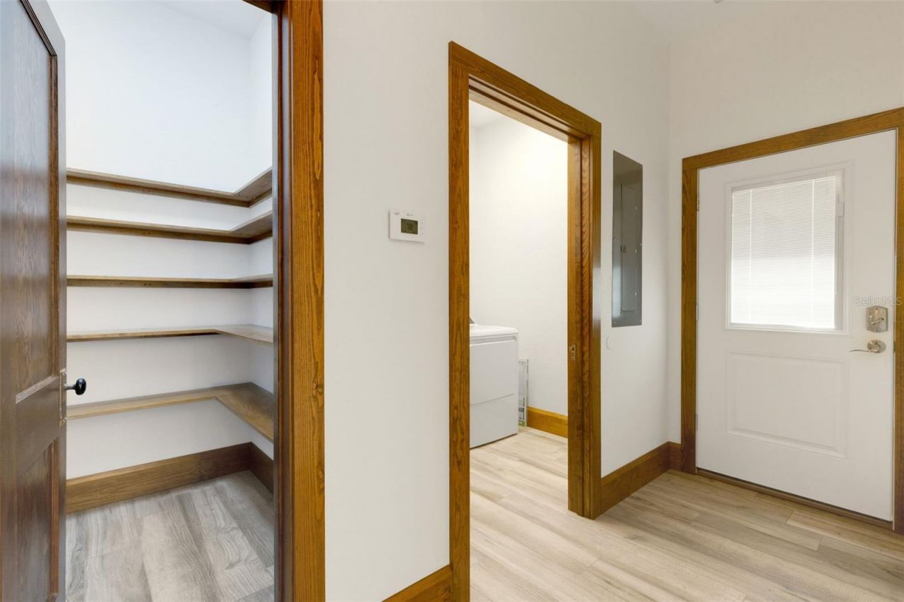 711 E Lime Street , Lakeland, FL 33801 Photo