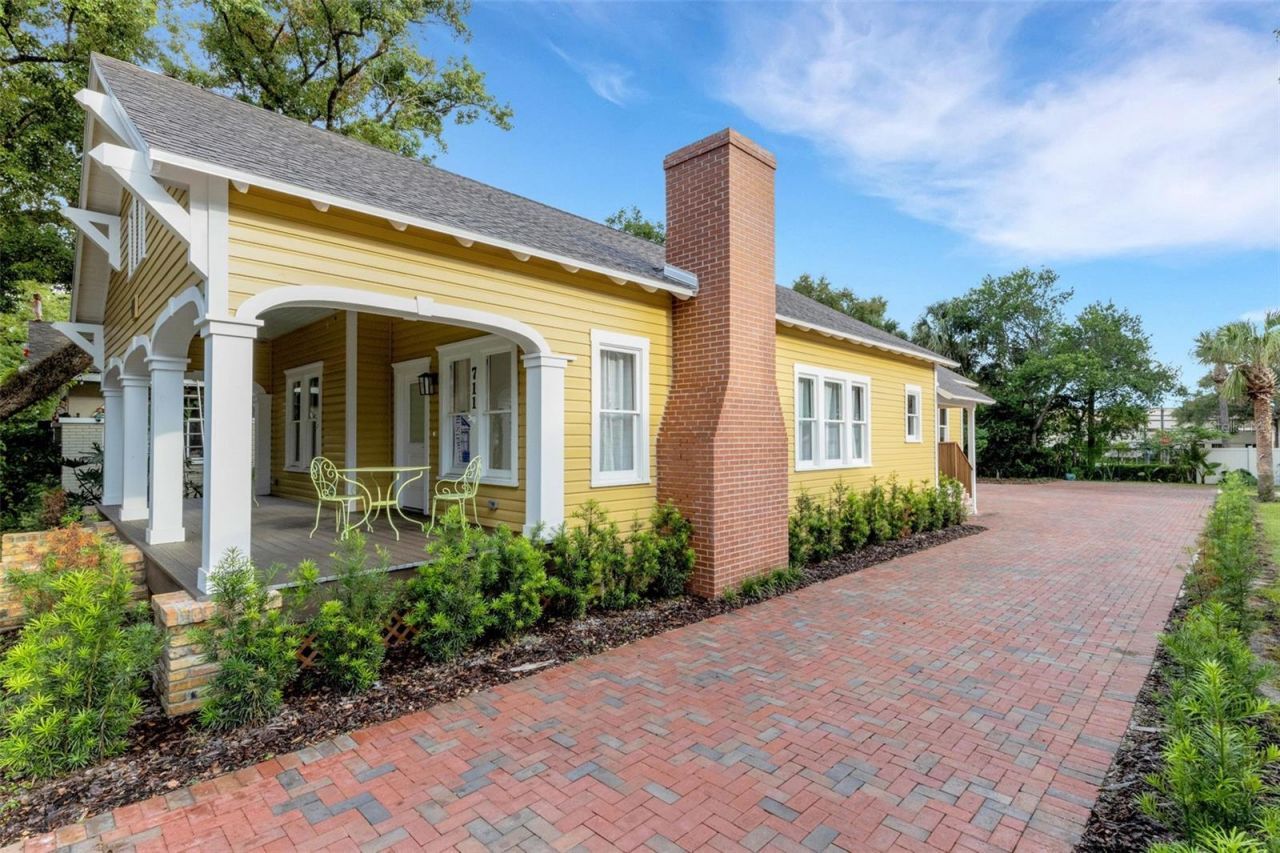 711 E Lime Street , Lakeland, FL 33801 Photo