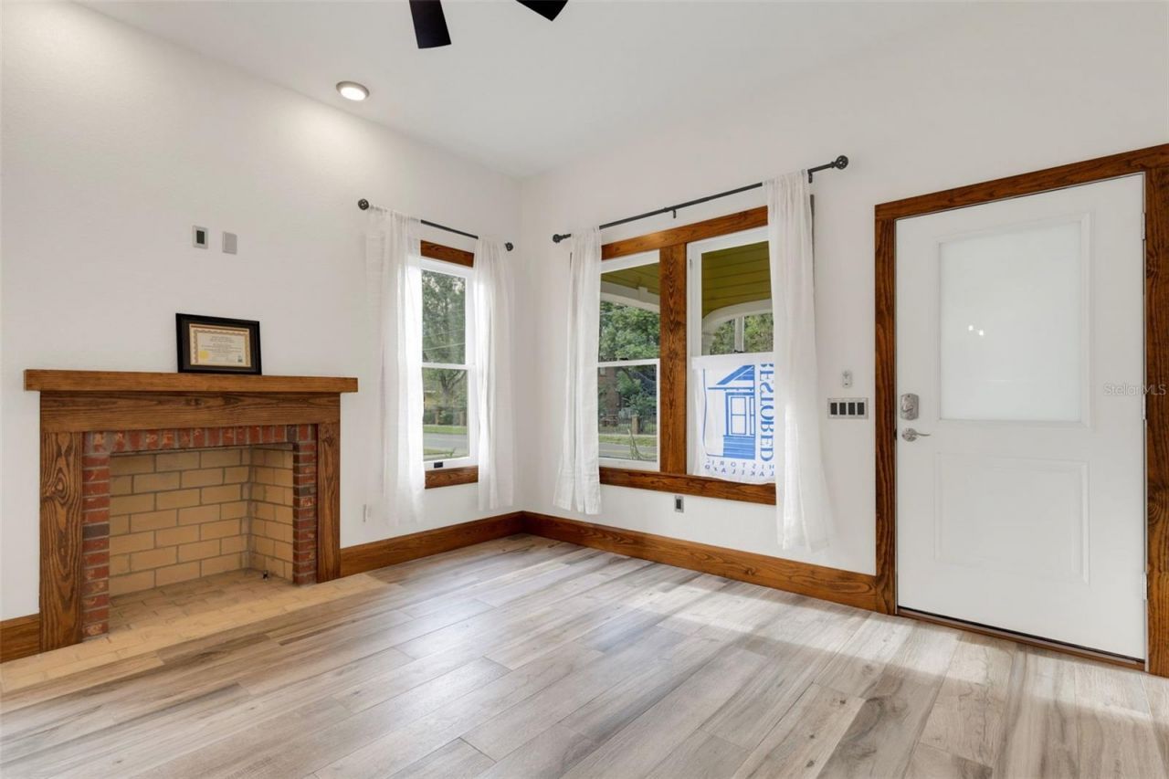 711 E Lime Street, Lakeland, FL 33801 Photo