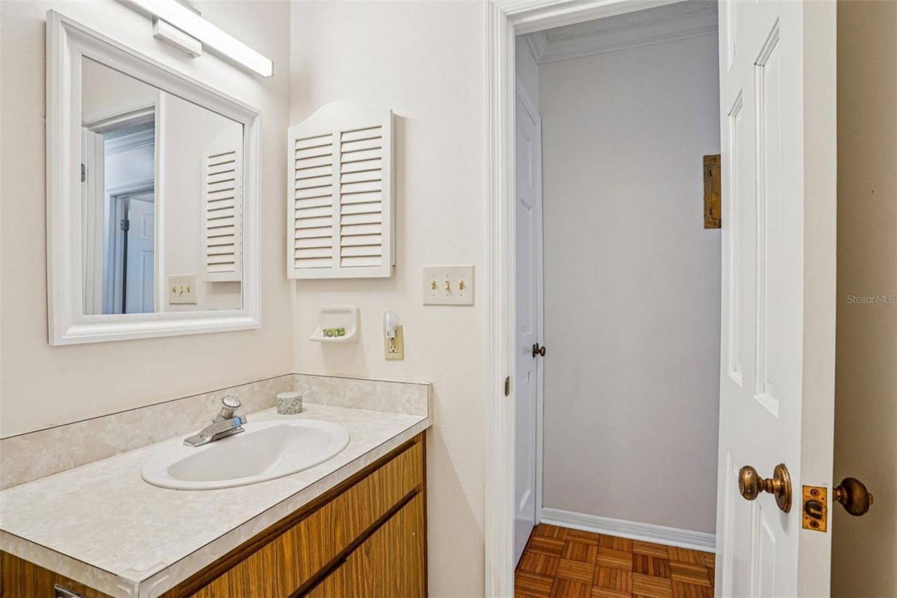 37048 County Road 452 , Grand Island, FL 32735 Photo