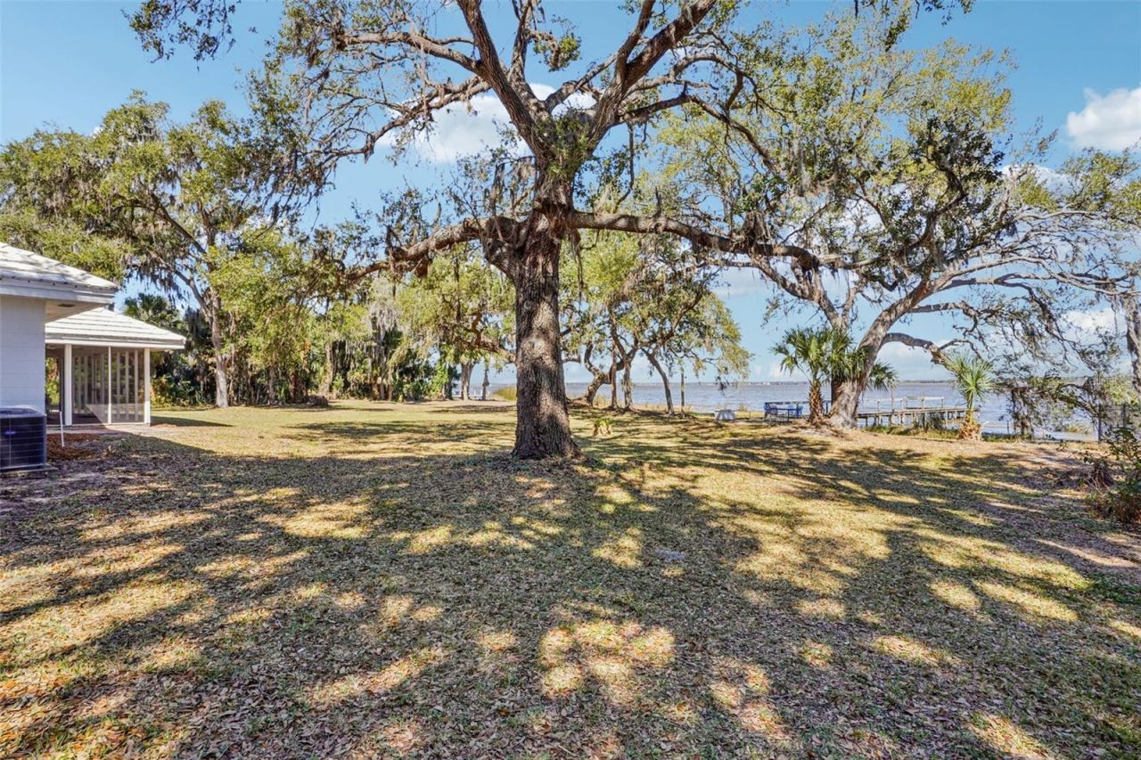37048 County Road 452, Grand Island, FL 32735 Photo