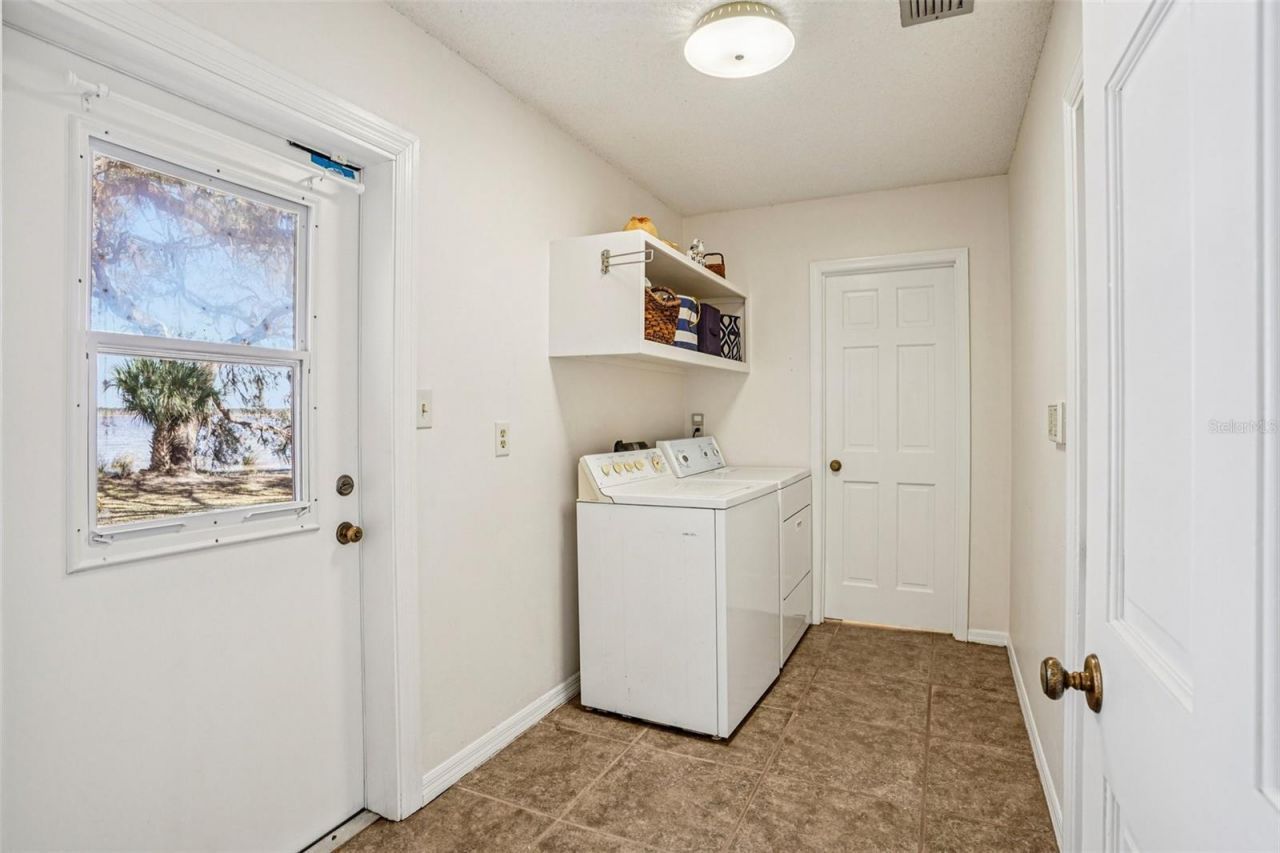 37048 County Road 452, Grand Island, FL 32735 Photo