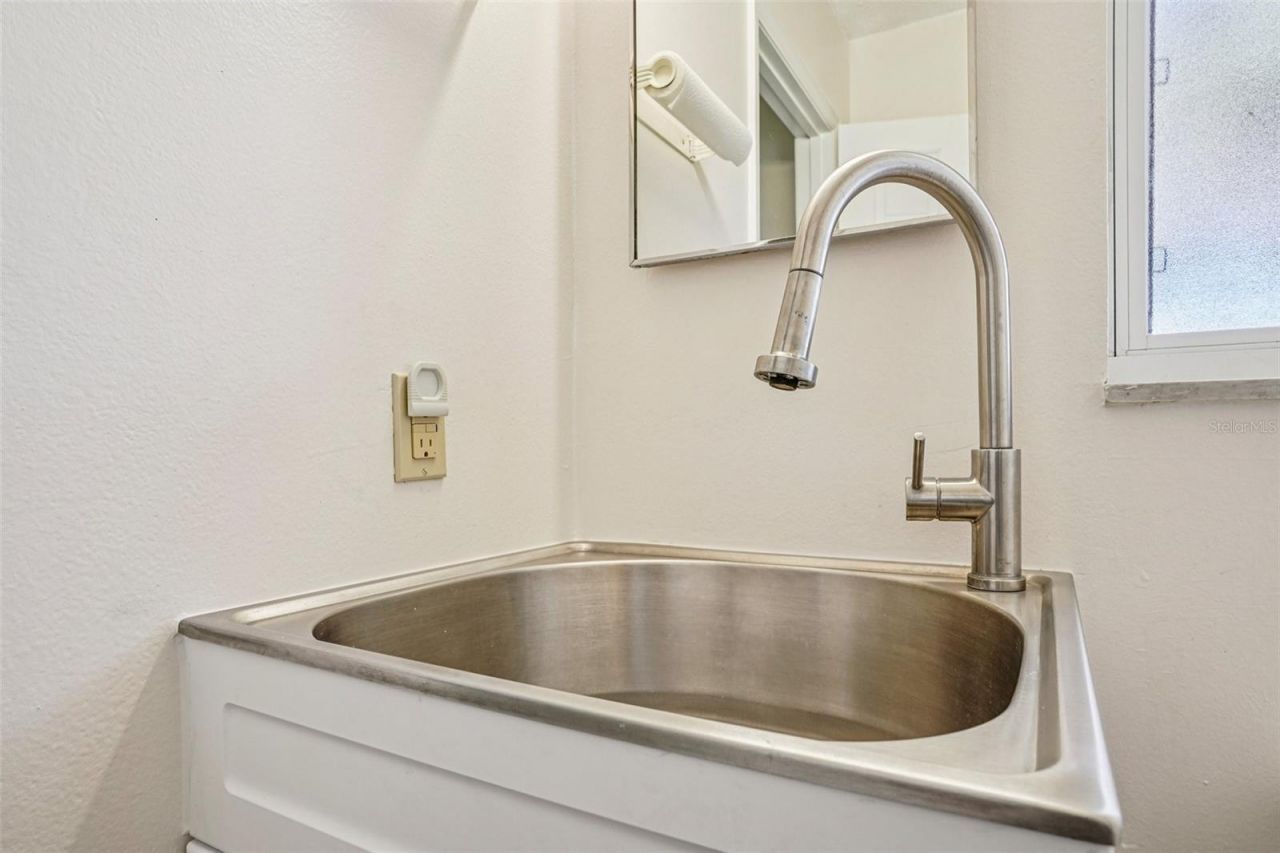 37048 County Road 452, Grand Island, FL 32735 Photo