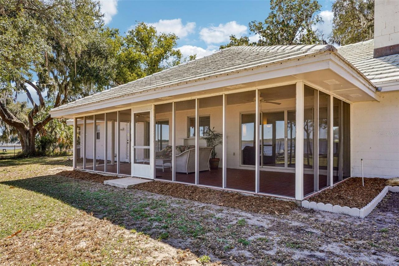 37048 County Road 452, Grand Island, FL 32735 Photo