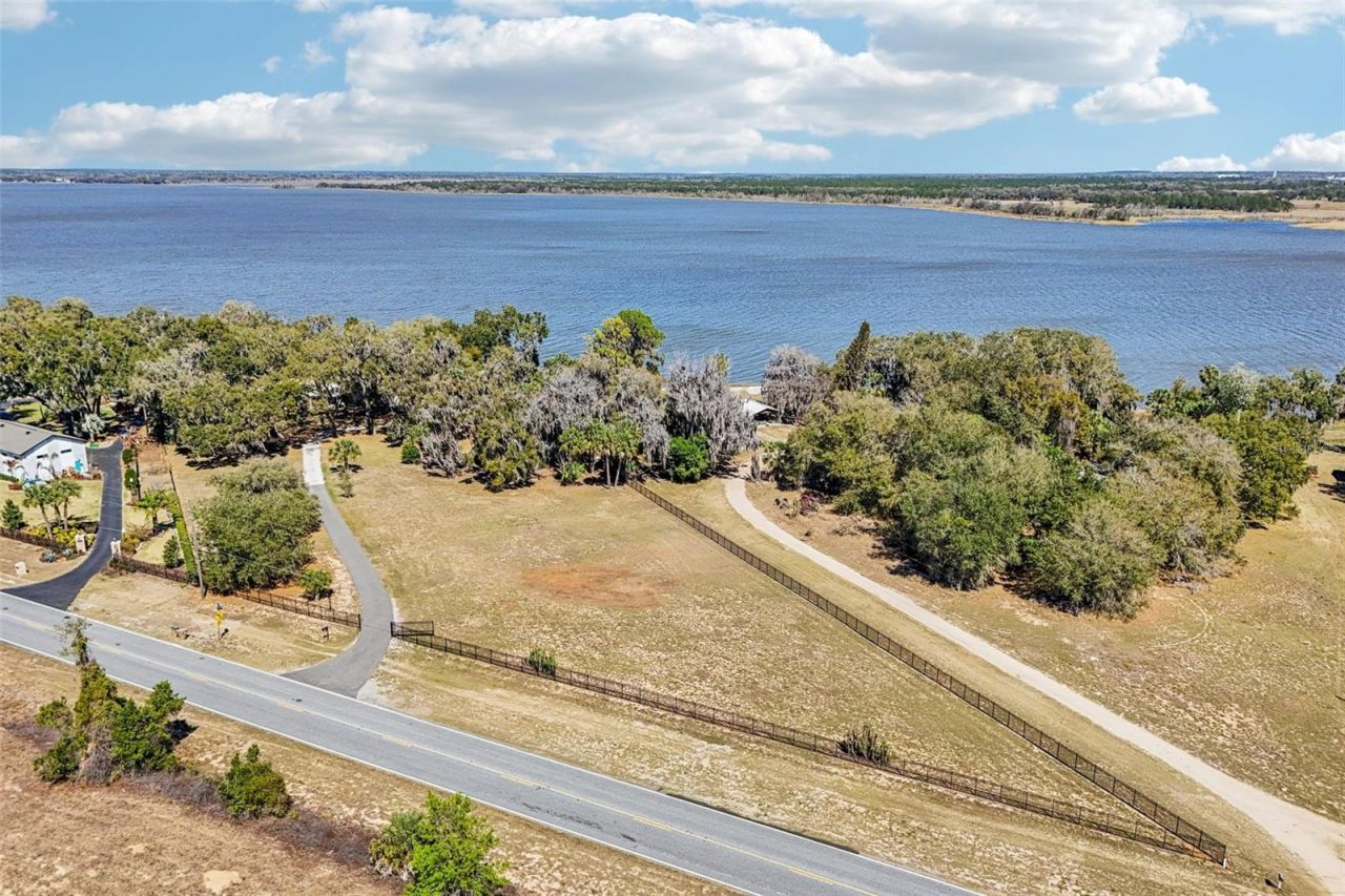 37048 County Road 452, Grand Island, FL 32735 Photo