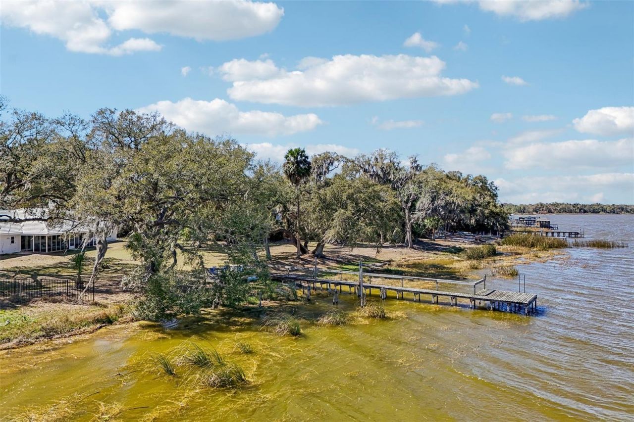 37048 County Road 452 , Grand Island, FL 32735 Photo