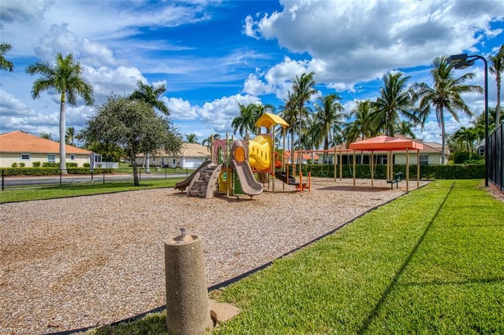 13600 Gulf Breeze St, Fort Myers, FL 33907 Photo