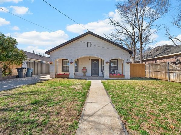 607 Bethpage Avenue, Dallas, TX 75217