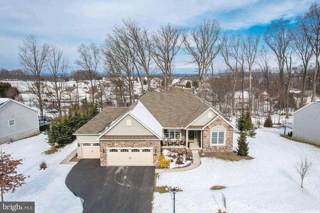 59 Kaitlyn Drive, Hanover, PA 17331 Main Photo