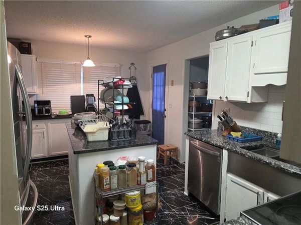 5186 Glendora Drive, Powder Springs, GA 30127