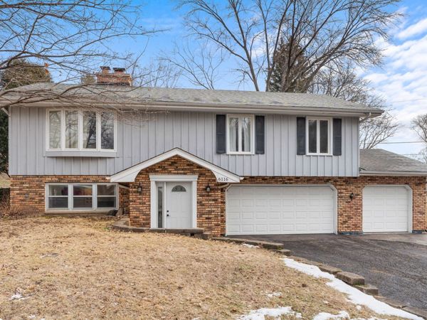 6116 Running Iron Drive , Crystal Lake, IL 60012