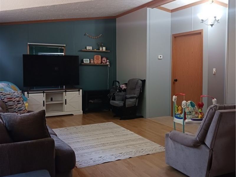 111 Everson Road, Belpre, OH 45714 Photo 6