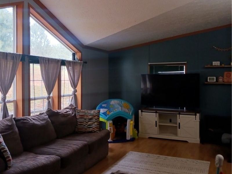 111 Everson Road, Belpre, OH 45714 Photo 8