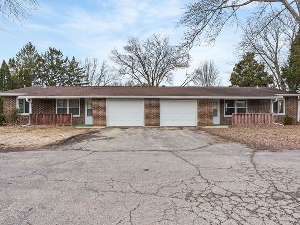 405-407 Simonson Street, Cambridge, WI 53523