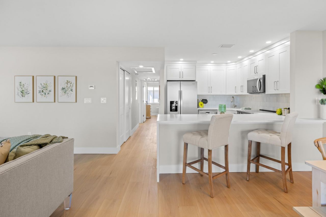 1341 Middle Gulf Dr, Unit 5C, Sanibel, FL 33957 Photo