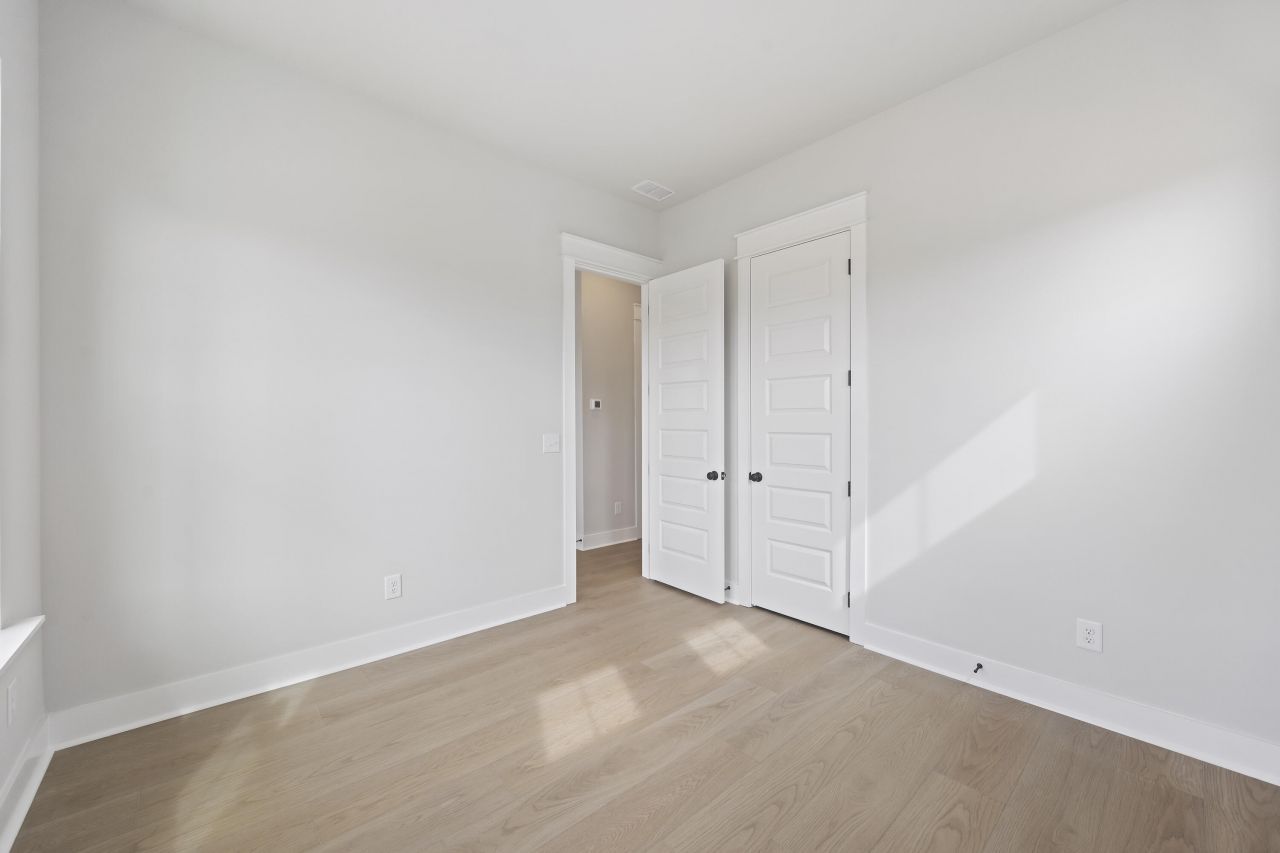 108 Ingleside Drive Photo 17