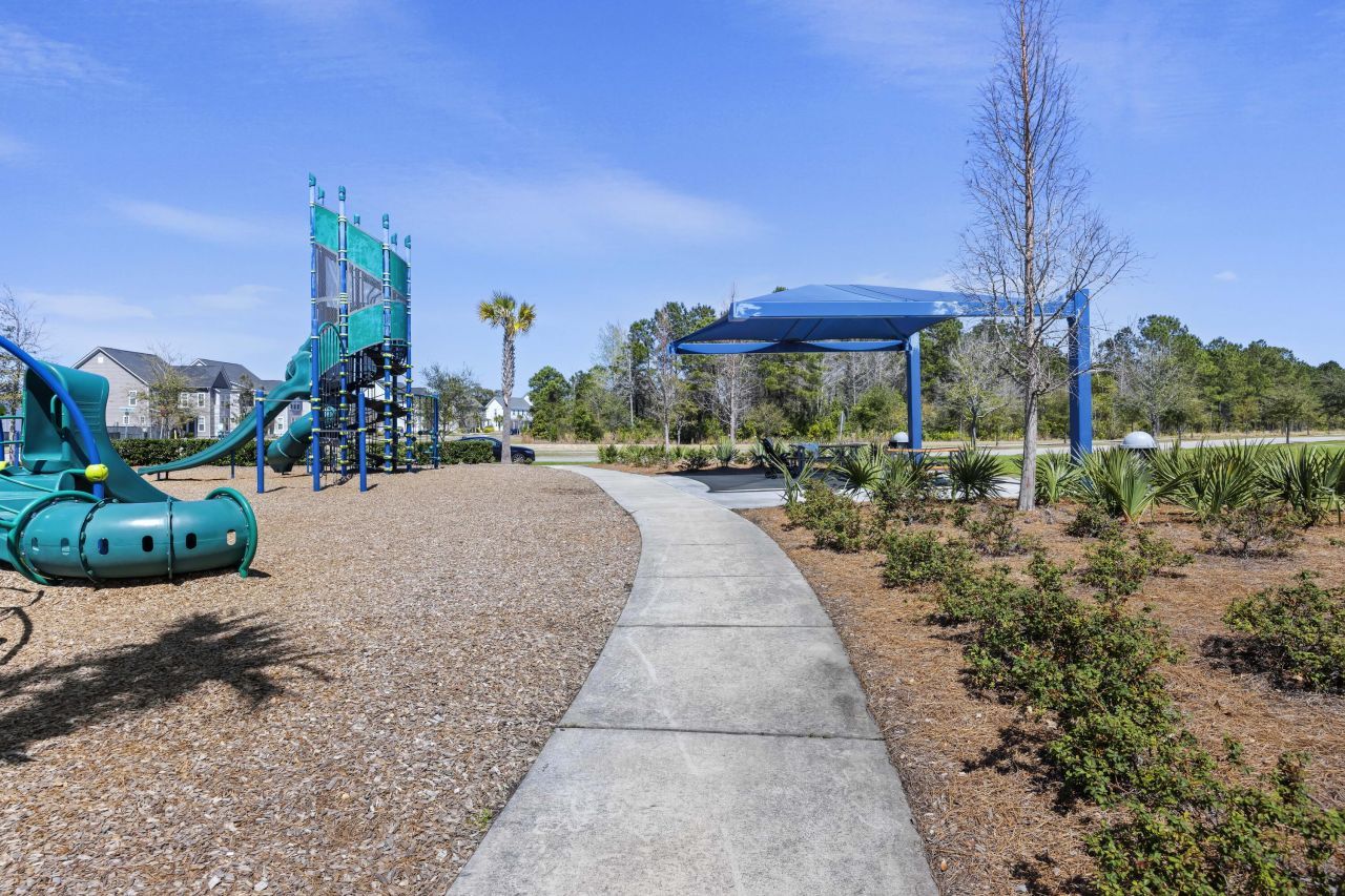 108 Ingleside Drive Photo 6