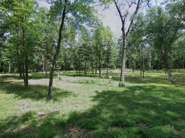 6346 E North Drive, Knox, IN 46534