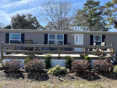 1617 Crystal Lake Dr., Myrtle Beach, SC 29575