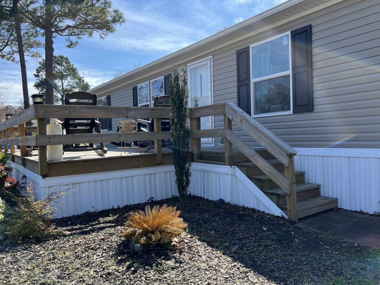 1617 Crystal Lake Dr. Photo 11