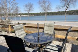 1617 Crystal Lake Dr. photo 4