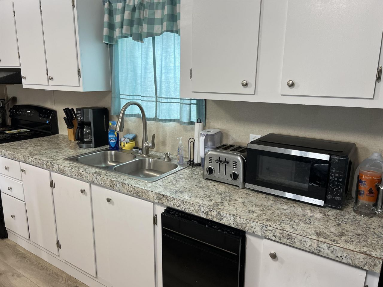 1617 Crystal Lake Dr. Photo 23